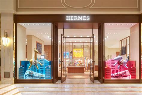 hermes close to me